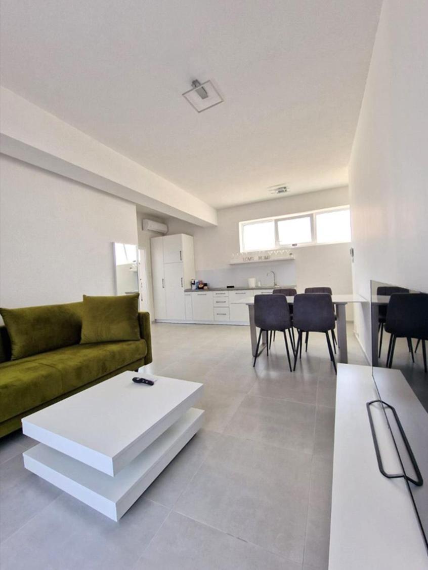 Bb Residence Arad Exterior foto