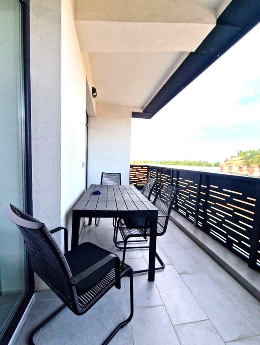 Bb Residence Arad Exterior foto
